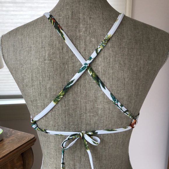 3/$25 Island Palms Bikini Top - Picture 6 of 10